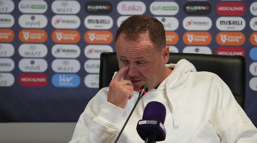 Fatih Karagümrük hocası Marcel Licka'dan flaş sözler! Gaziantep FK'ya mağlup olduktan sonra ‘‘Ben de burada bir numaralı eşeğim...’’