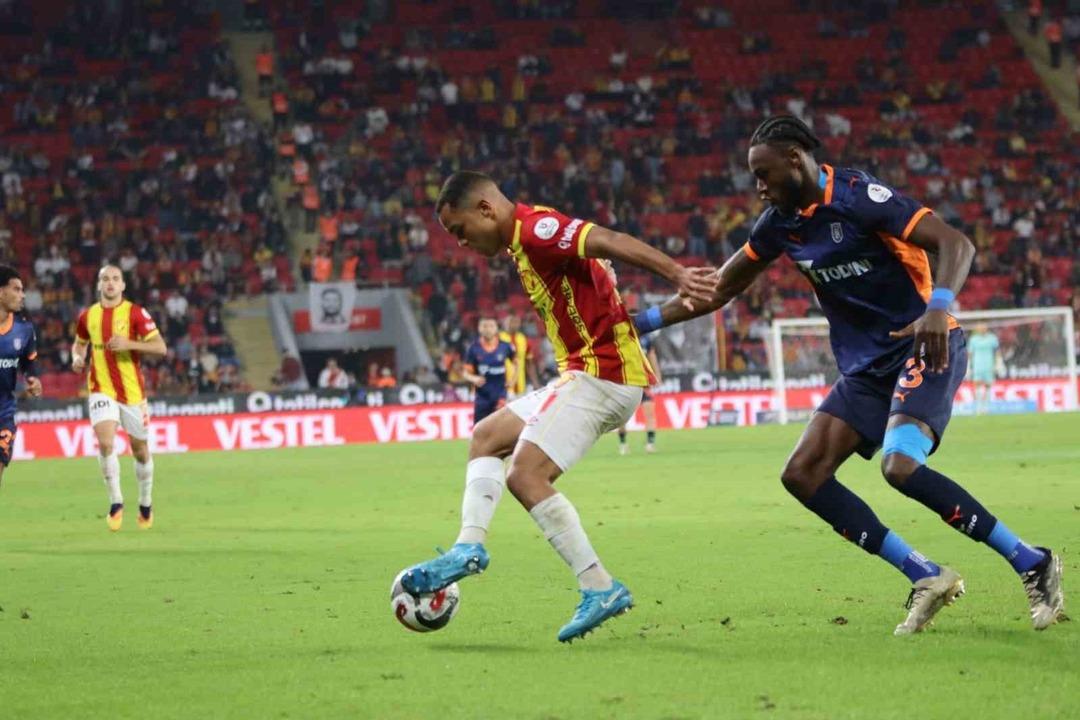Süper Lig in 8.haftasında Göztepe Başakşehir i de yenerek namağlup serisini devam ettirdi! 2