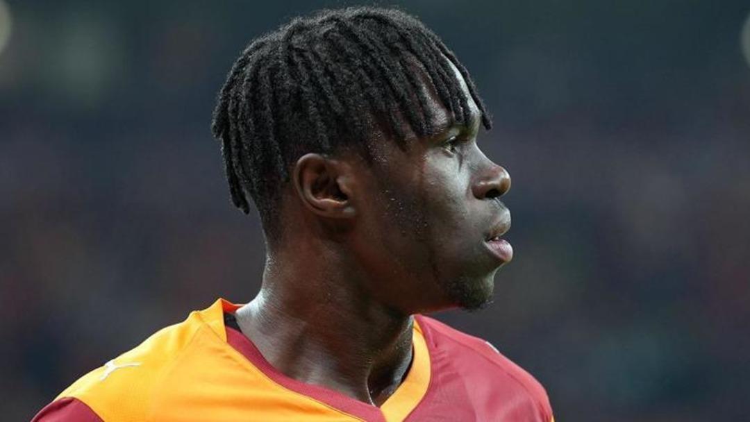 Galatasaray da savunma krizi! Beşiktaş derbisinde kırmızı kart gören Davinson Sanchez o maçlarda yok... 2