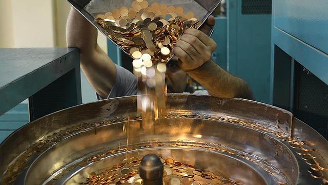 Darphane'den 8 ay sonra bir ilk! Karar verildi: Yeni para bastı, tedavüle girdi 