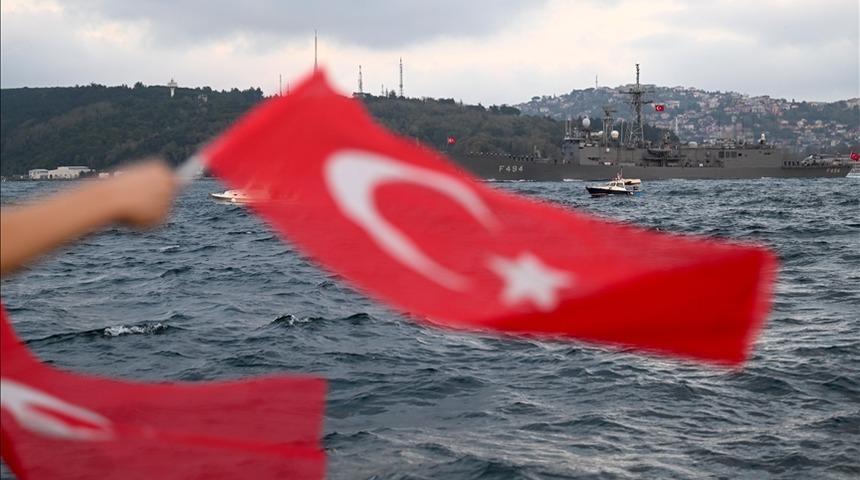 İstanbul 102 yaşında: 6 Ekim resmi tatil mi? Toplu taşıma ücretsiz! Kurtuluş coşkusu...