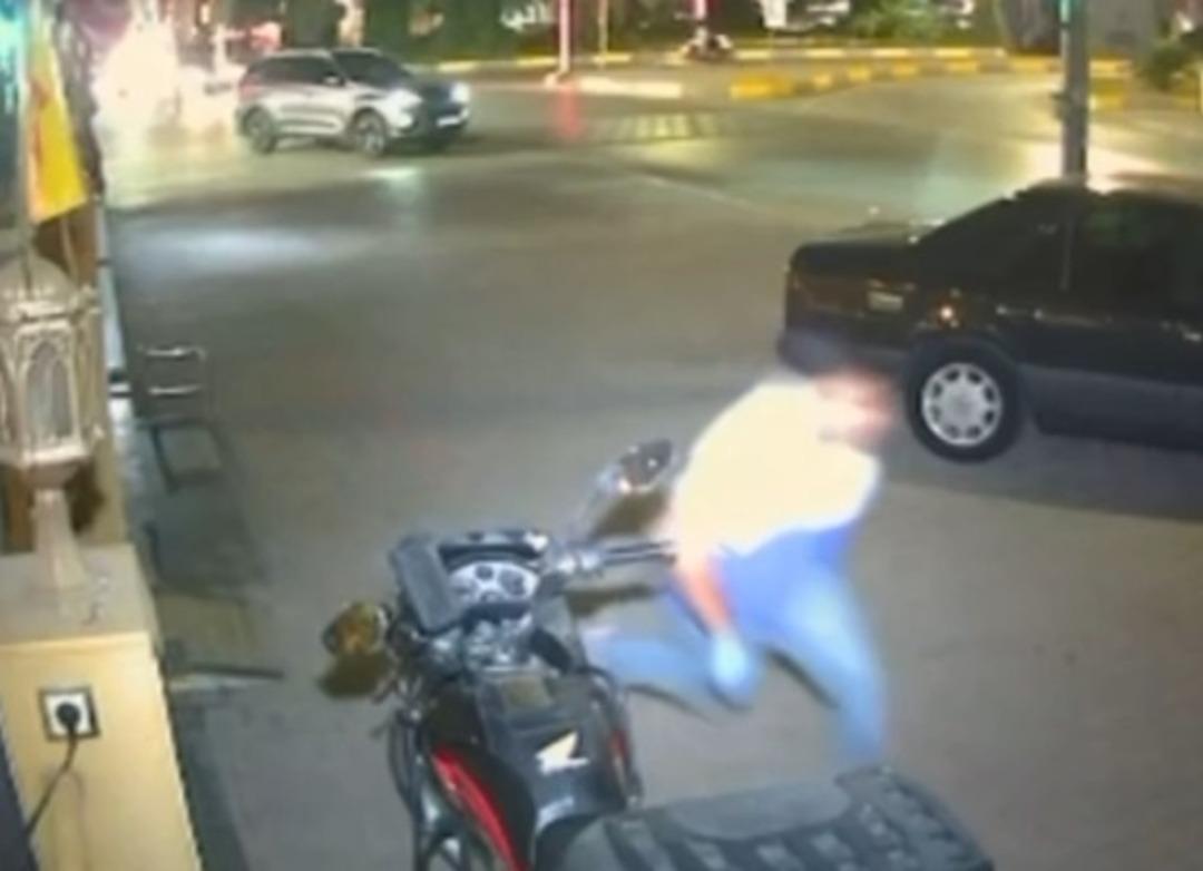 16 yaşındaki çocuk hastaneye el bombası attı... Görüntüler ortaya çıktı 3