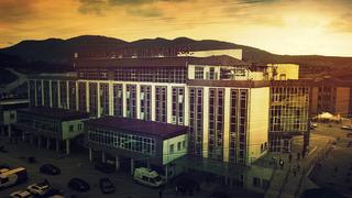 Karın ağrısıyla hastaneye gelen 16 yaşındaki çocuk doğum yaptı! Annesi fenalık geçirdi