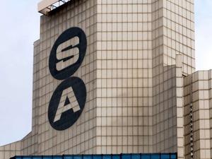 Sabancı&rsquo;dan dev satış gelebilir: Carrefoursa ve Teknosa ilk adaylar!