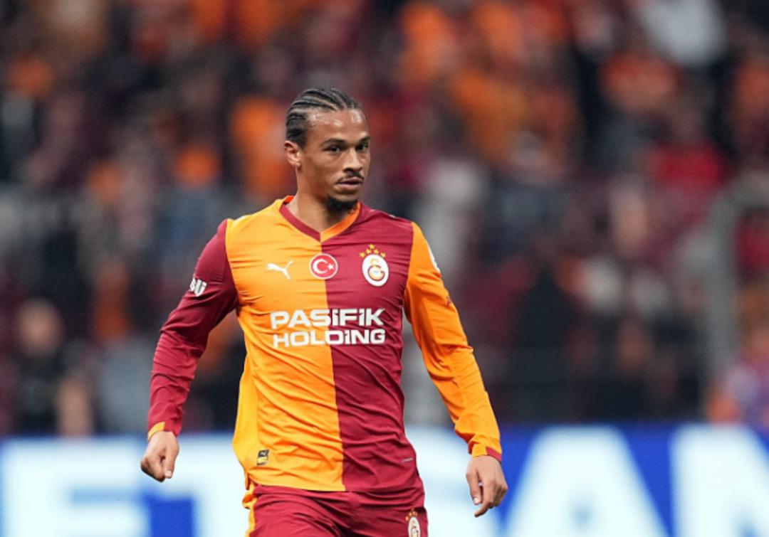 Galatasaray ın yıldızına Almanya da çirkin saldırı! "Bana ve Galatasaray a küfrettiler" 1