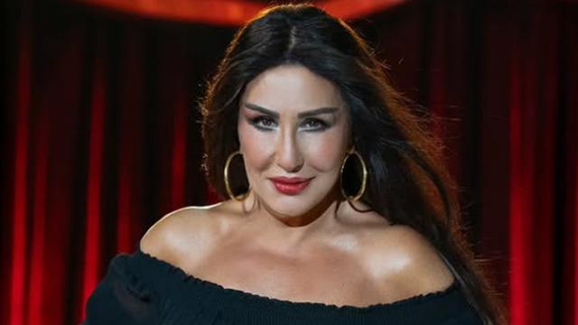 Nükhet Duru'yu akrep soktu! Hastanelik oldu, konserleri erteledi