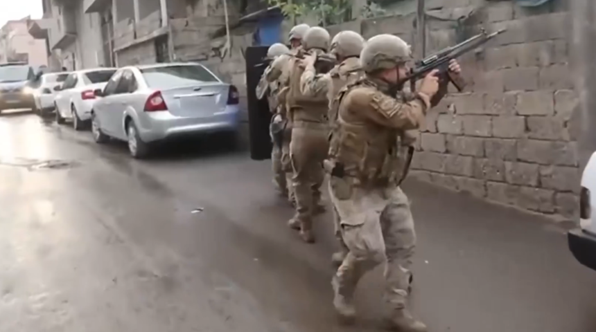 7 ayrı organize suç örgütüne operasyon! Bakan Yerlikaya duyurdu, 78 şüpheli yakalandı