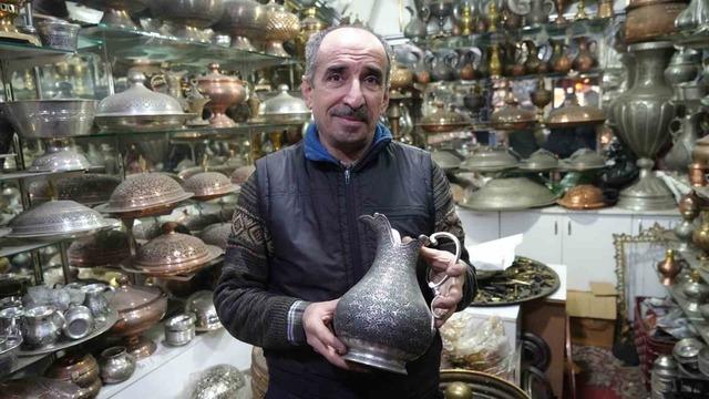 45 yıldır teknoloji kullanmadan eliyle yapıyor! Değeri 100 Bin TL...