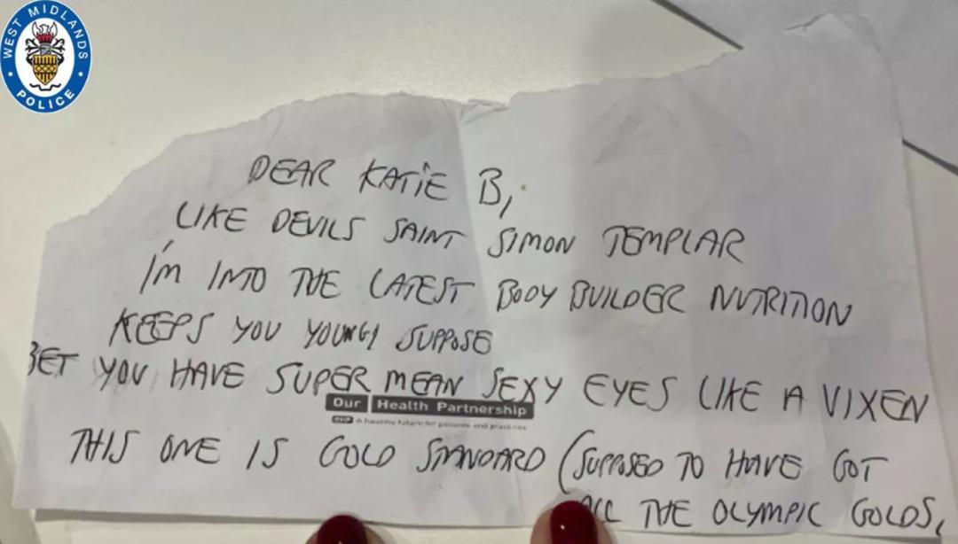 Ünlü sunucuya ölüm tehdidi! Hepsi kutudan çıktı: Seksüel imalar, dini ifadeler ve tehditler... 1