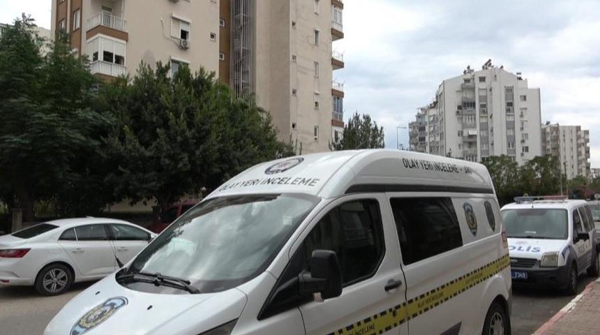 Annesiyle birlikte yaşadığı evde ölü bulundu