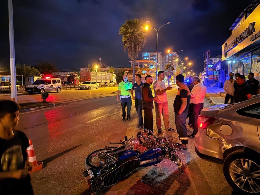 Osmaniye’de motorsiklet ile otomobil çarpıştı: 2 kişi yaralandı 1