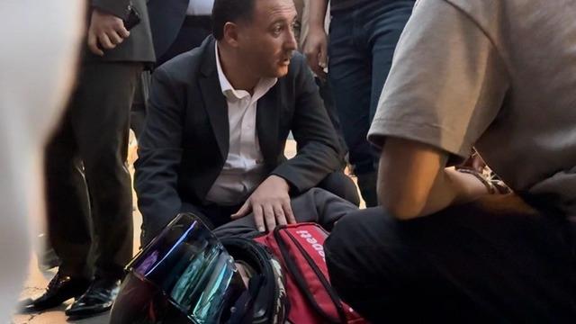 Vali, denk geldiği kazaya duyarsız kalmadı