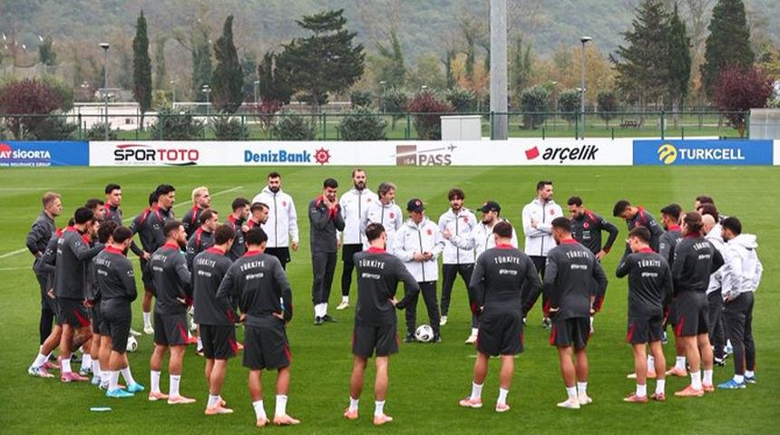TFF'den Bulgaristan maçı öncesi sakatlık raporu! Galatasaray'ın yeni transferi idmana katılmadı...