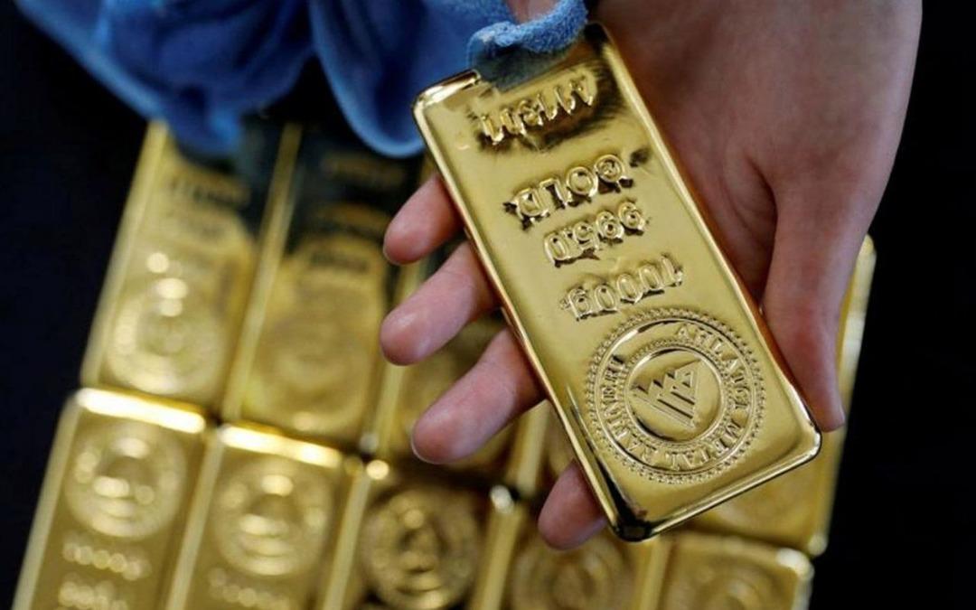 Altın 4 bin doları aştı! Uzmanlardan değerlendirme geldi: "Dolardan daha güvenli" 1