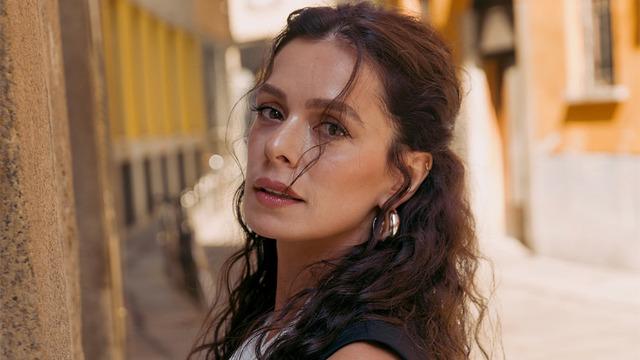 Özge Özpirinçci kimdir, kaç yaşında ve nereli? Oyuncu Özge Özpirinçci neden gözaltına alındı, serbest bırakıldı mı?