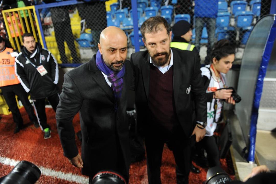 'Artık &uuml;lkemden &uuml;midi kestim'