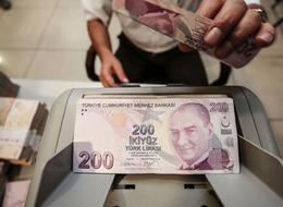 Bakan duyurdu! Hesaplara yatırılmaya başlandı, ekim yaşlı ve engelli maaşları...