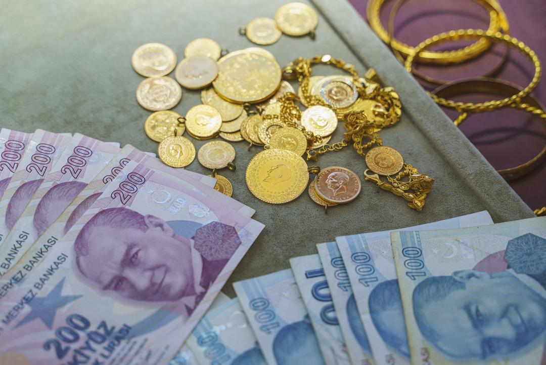 Nişan bozulunca altınları bozdurmak istedi, şaşkına döndü! 600 bin TL ye almıştı  Kafamız allak bullak  4