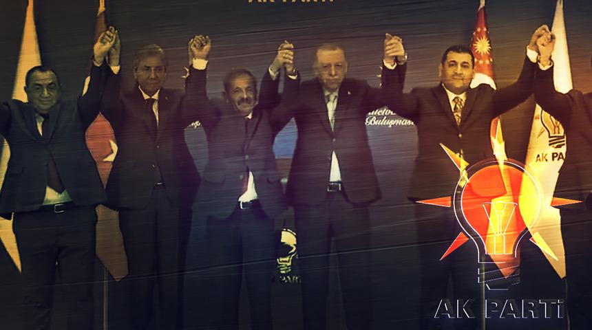 4 ayrı partiden 7 belediye başkanı daha AK Parti'ye katıldı! Rozetlerini Erdoğan taktı
