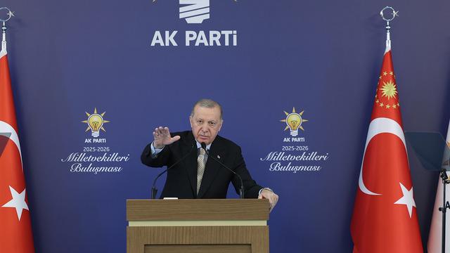 Cumhurbaşkanı Erdoğan'dan 'Yeni anayasa' çıkışı: Meclis'teki fotoğraf umutlarımızı artırdı