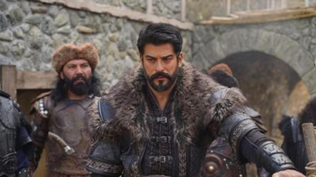 Kuruluş Osman'dan etkilendi, Müslüman oldu