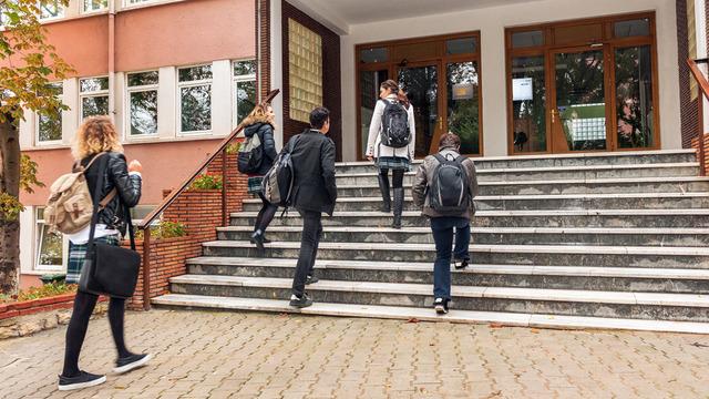 Lise eğitimi kısalıyor mu? 3+1 ve 2+2 modelleri masada!