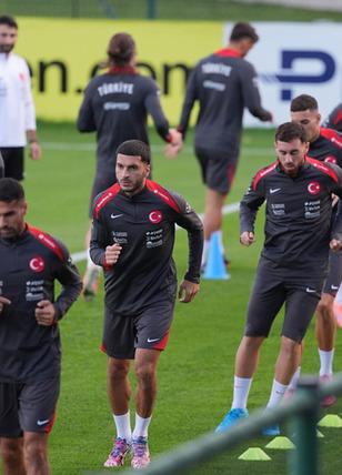 Türkiye-Gürcistan maçı biletleri için büyük yarış: Milli heyecan dorukta! Peki Türkiye – Gürcistan maçı saat kaçta? ve hangi kanalda?