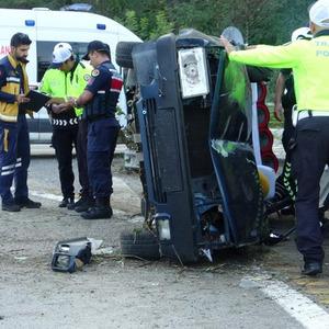 Giresun’da otomobil takla attı: 2 yaralı