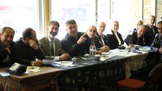 Erzurum İl Emniyet Müdürü Karaburun, kıraathanede vatandaşlarla buluştu