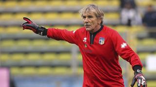 Dünya tarihinde bir ilk! İtalya'da Lamberto Boranga 82 yaşında kaleci olarak sahaya çıktı... İşte sonuç...