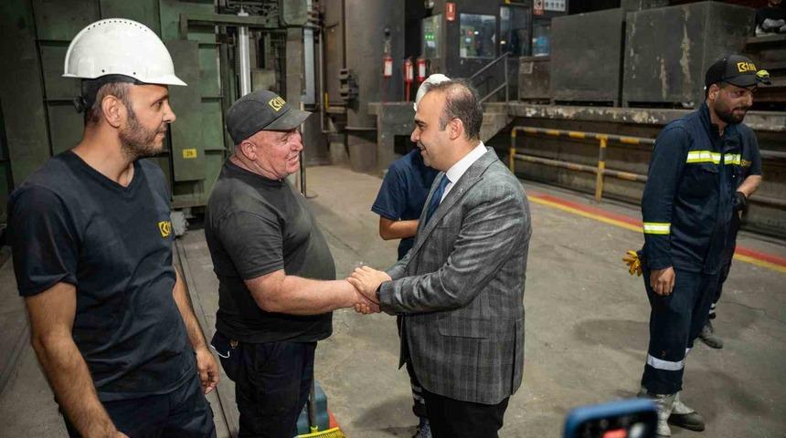 Sanayi ve Teknoloji Bakanı Mehmet Fatih Kacır, Kutes fabrikasını ziyaret etti