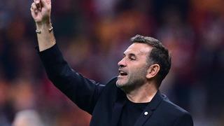 Galatasaray'da Okan Buruk müjdesi! Resmi imzayı maaşına rekor zam yapılarak atıyor...