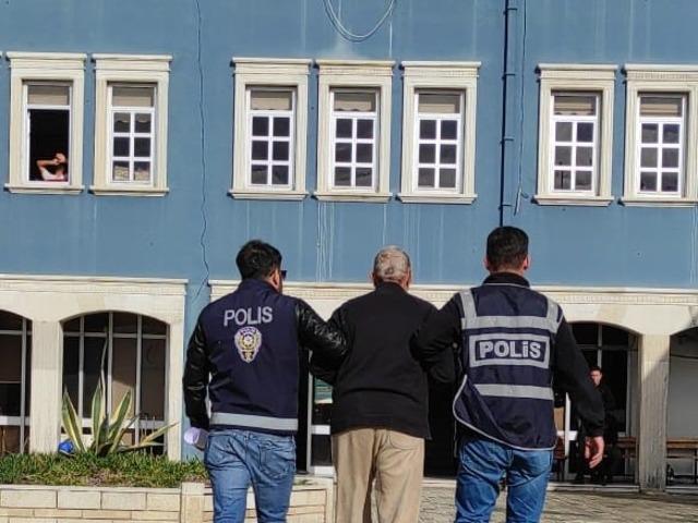 Cinsel istismar suçlusu Foça'da yakalandı