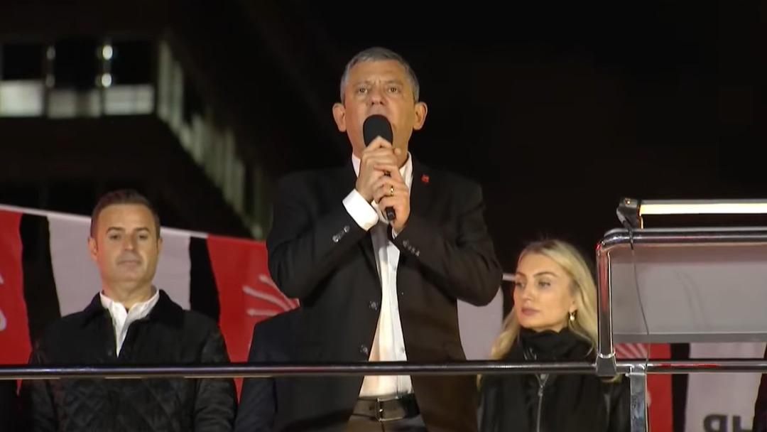 CHP Genel Başkanı Özgür Özel: "Yargılanmak için değil yargılamak için bekliyoruz" 2