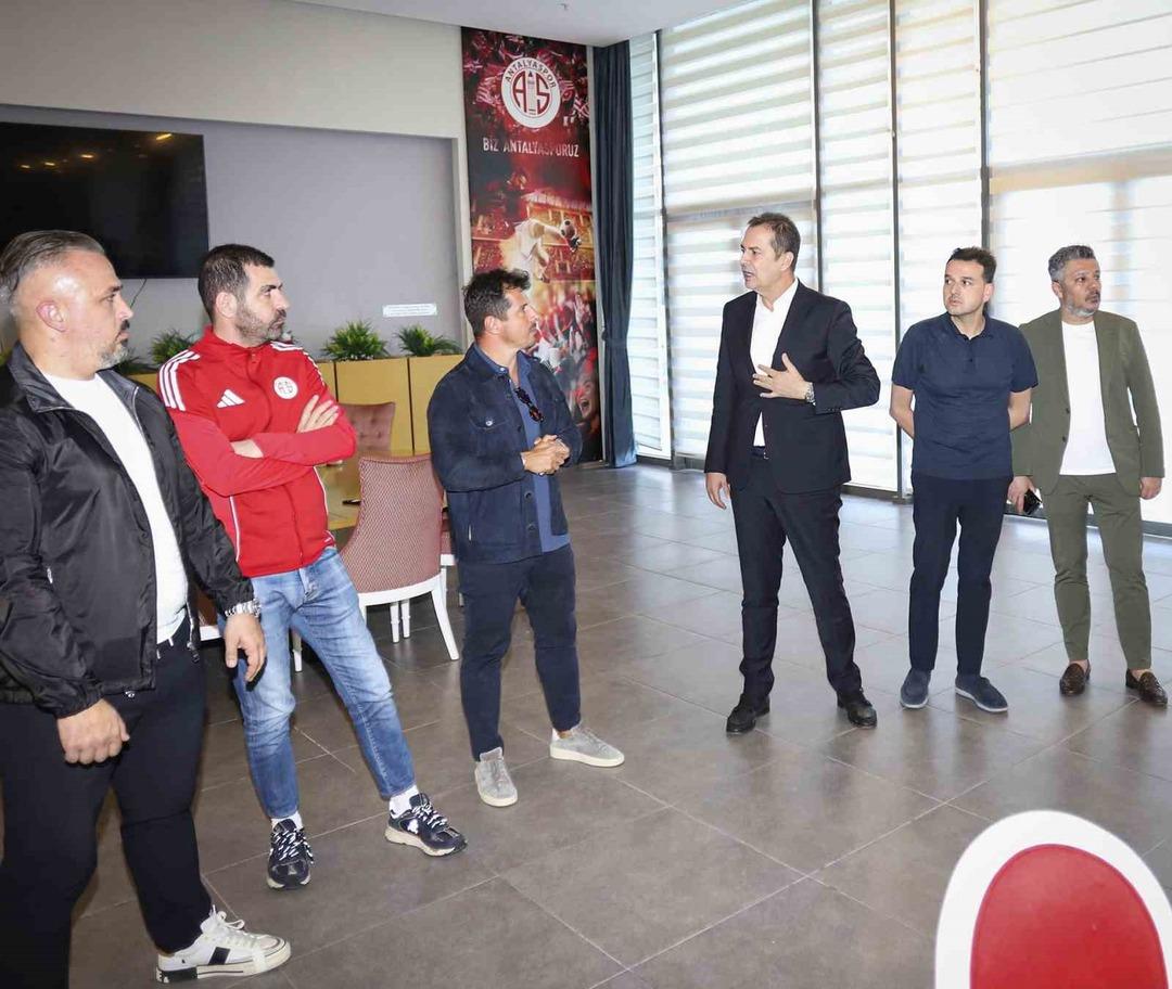 Antalyaspor’da Emre Belözoğlu dönemi sona erdi 1