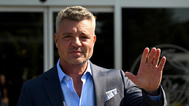 Fenerbahçe'de Başkan Sadettin Saran'dan ilk neşter! Özek ve Tedesco yerine Emre Belözoğlu & Mesut Özil! Yeniden yapılanma...