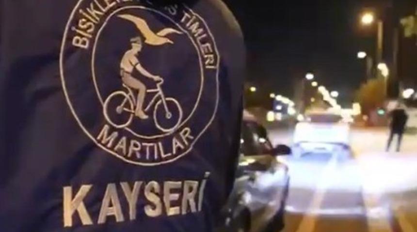 Kayseri’de 66 noktada huzur operasyonu: Aranan 73 kişi yakalandı