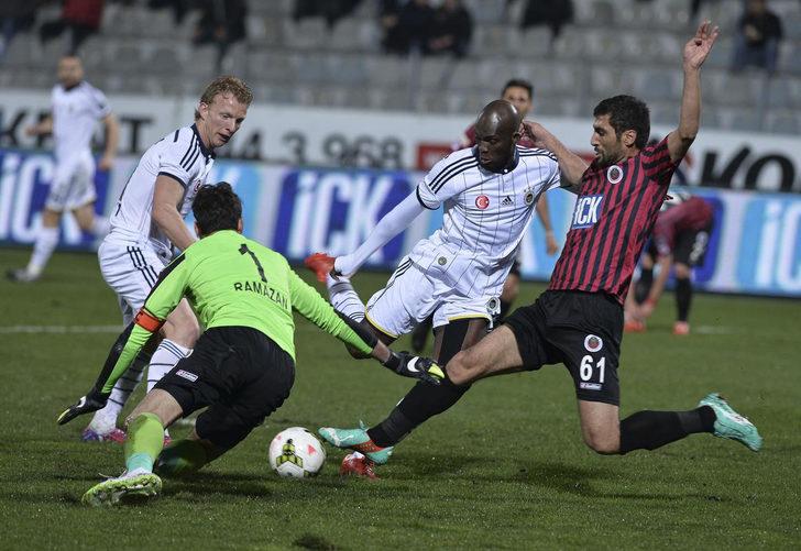 Fenerbahçeli futbolcular isyan etti G4