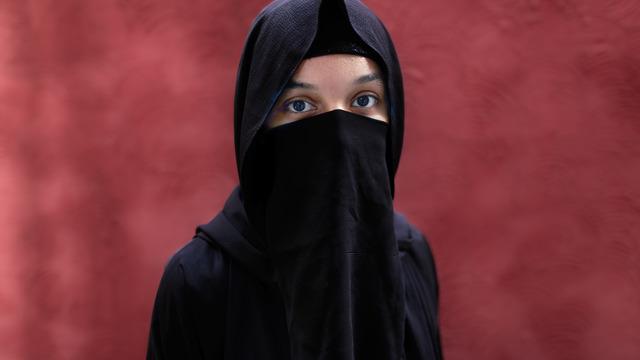 O ülkede peçe kullanımı yasaklanıyor! Uymayana 3 bin avro ceza kesilecek