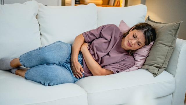 Her 7 kadından 1’ini etkiliyor: Doğurganlığı ciddi oranda tehdit ediyor! Şiddetli adet ağrılarınız varsa dikkat! Çikolata kisti nedir?