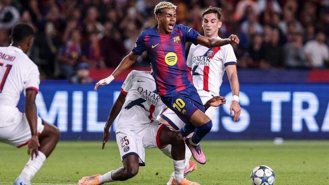 Dünya futbol tarihine geçecek transfer duyuruldu! Neymar ı rekor bedelle transfer eden PSG bu sefer de Lamine Yamal için devrede... 1