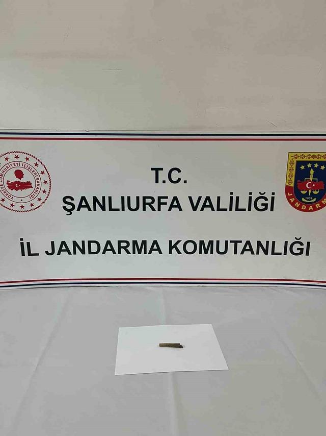 Şanlıurfa’da uyuşturucu ve silah ele geçirildi 1