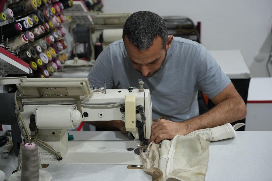 10 yıldır çırak bulamıyor! Eşiyle birlikte çalışıyor  Stajyerler geliyor ama kalıcı değil  4