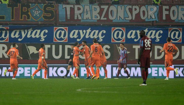 Trabzonspor - İstanbul Başakşehir maçından kareler G1