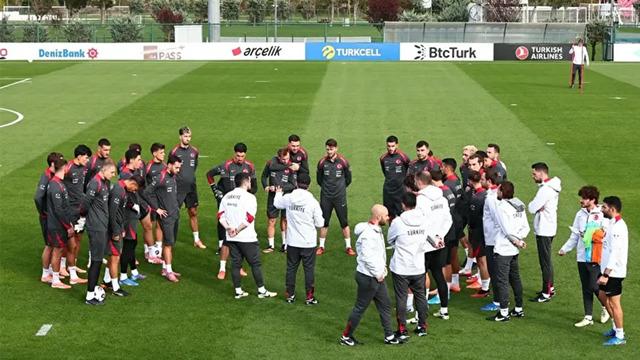 A Milli Takım'ın Dünya Kupası Elemeleri Heyecanı Sürüyor: Gözler Bulgaristan ve Gürcistan Maçlarında!