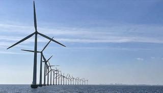 Deniz üstü rüzgar enerjisi şirketi Orsted, 2 bin kişiyi işten çıkaracağını duyurdu!