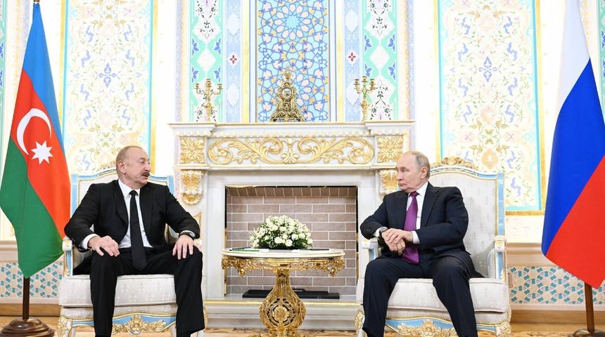 Putin ile Aliyev, Tacikistan’da görüştü