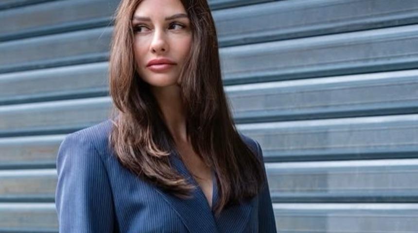 'Ünlü estetik cerrah ile aşk yaşıyor' dendi! Yasemin Ergene'den jet açıklama 