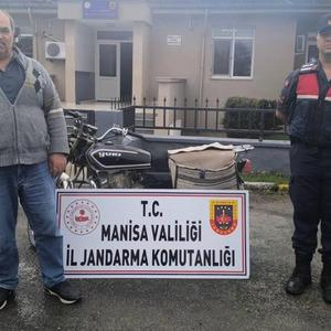 Salihli'de plakasız motosiklet çalıntı çıktı
