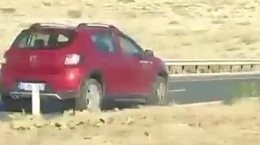 Ters yönde ilerleyen sürücüye para cezası kesildi